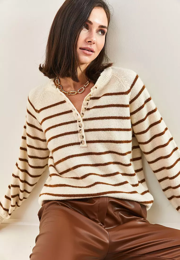 Stripes Buttonhole Knitwear Sweater