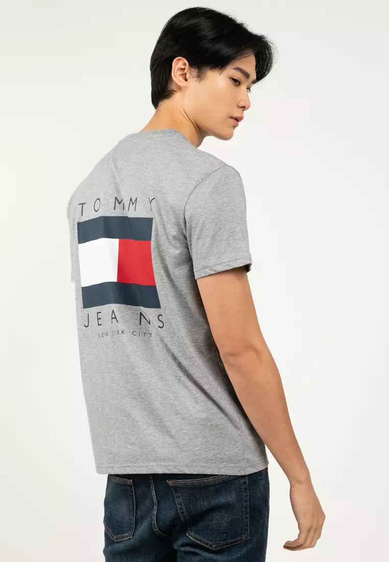 Back Flag Logo T-Shirt - Tommy Jeans