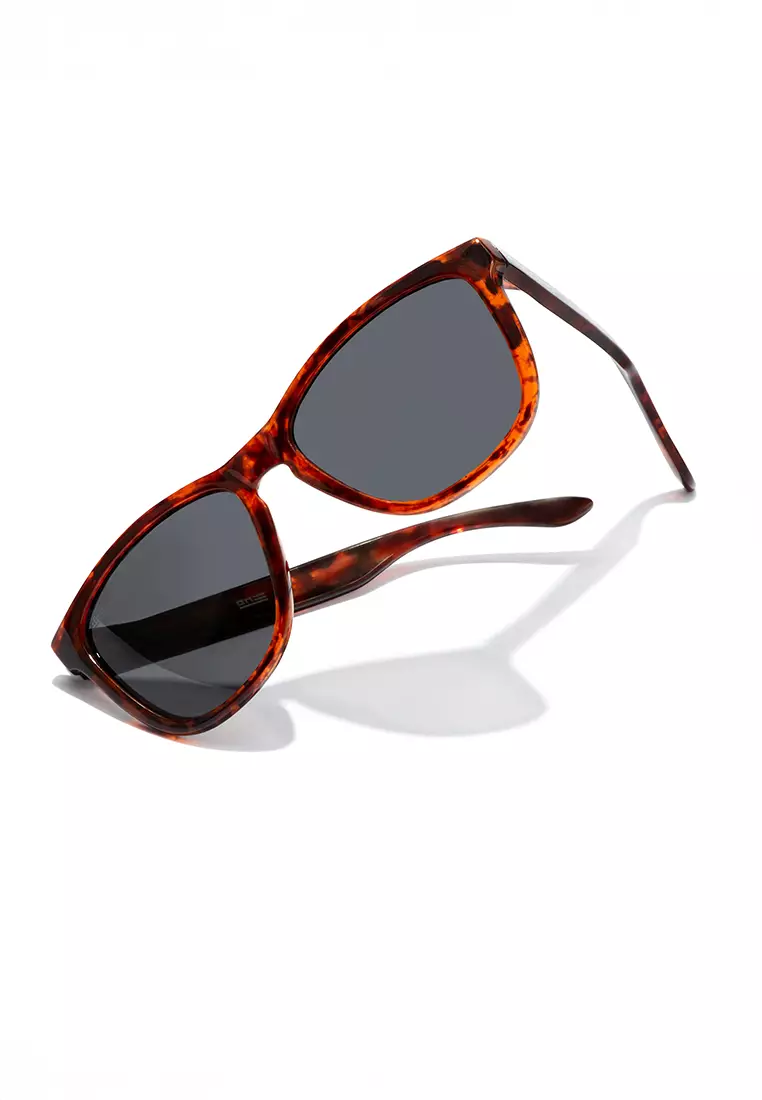 One - Polarized Carey Dark Sunglasses for Men and Women, Unisex. Official Product designed in Spain