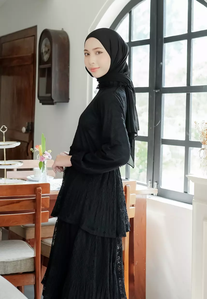 Aura Dress - Jet Black