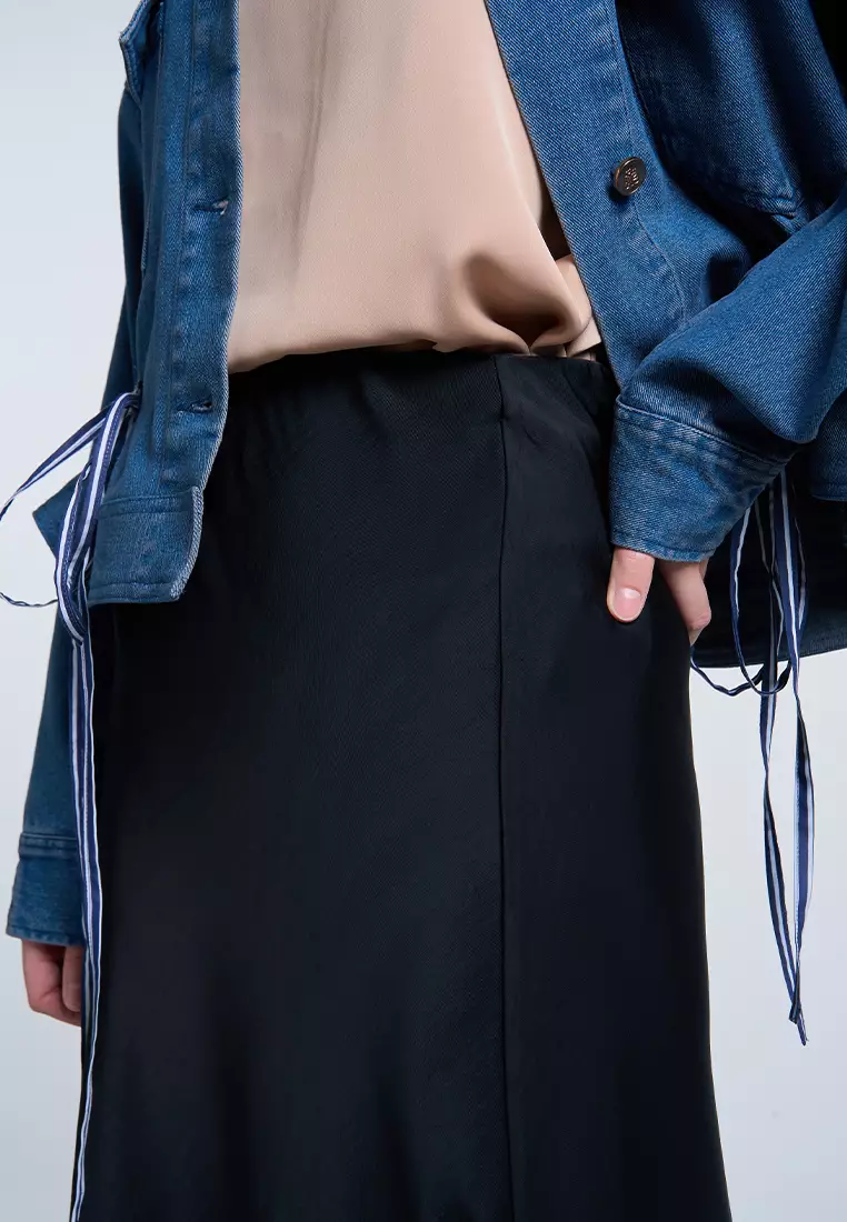 Kami Satin Bias Cut Skirt Black