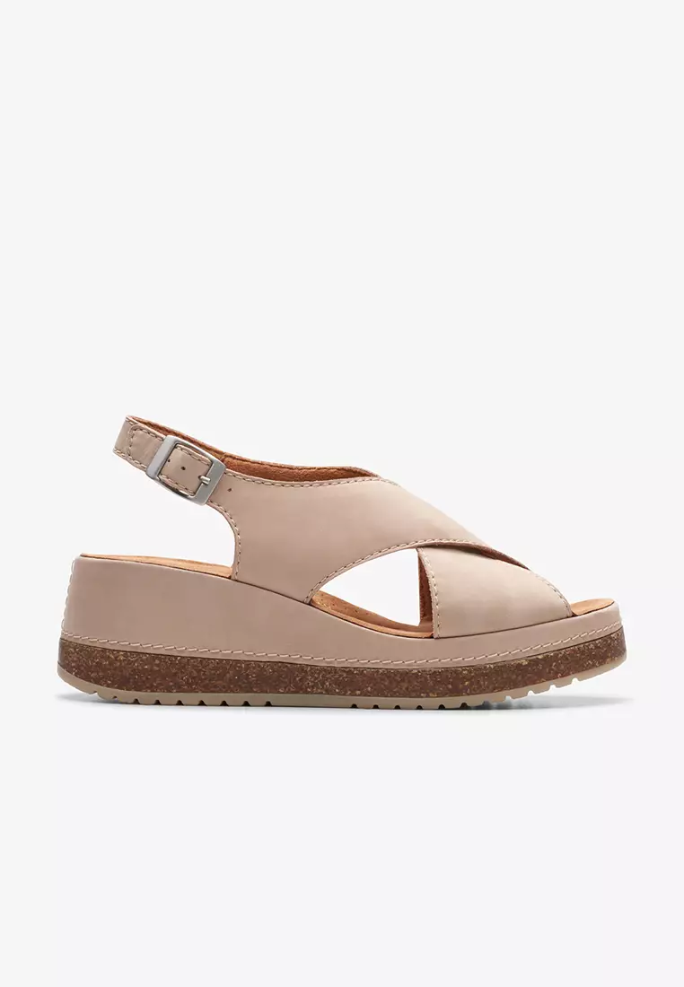 Discount on Clarks  shoes - SKU: Kassanda Step Wedges Sand