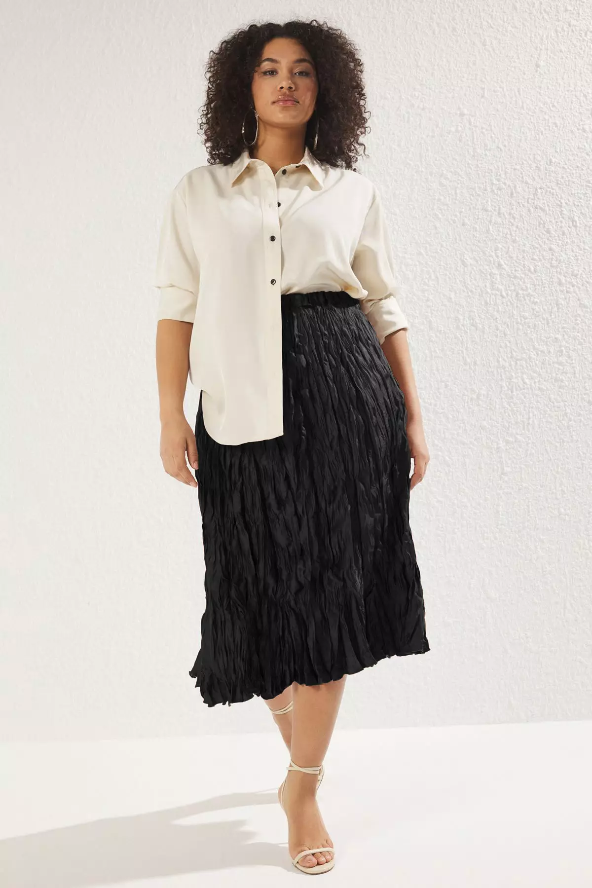 Plus Size Textured Midi Skirt