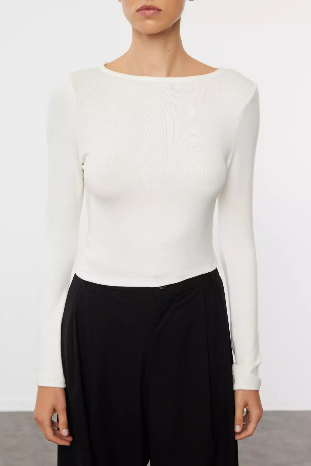 Basic Knitted Blouse