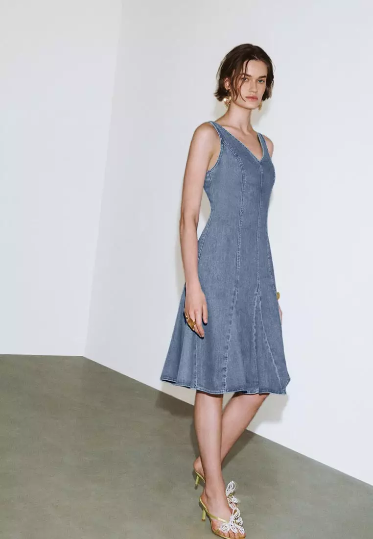 牛仔连衣裙
