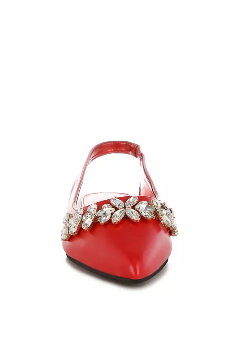 Sandal Datar Berhias Berlian Imitasi Warna Merah