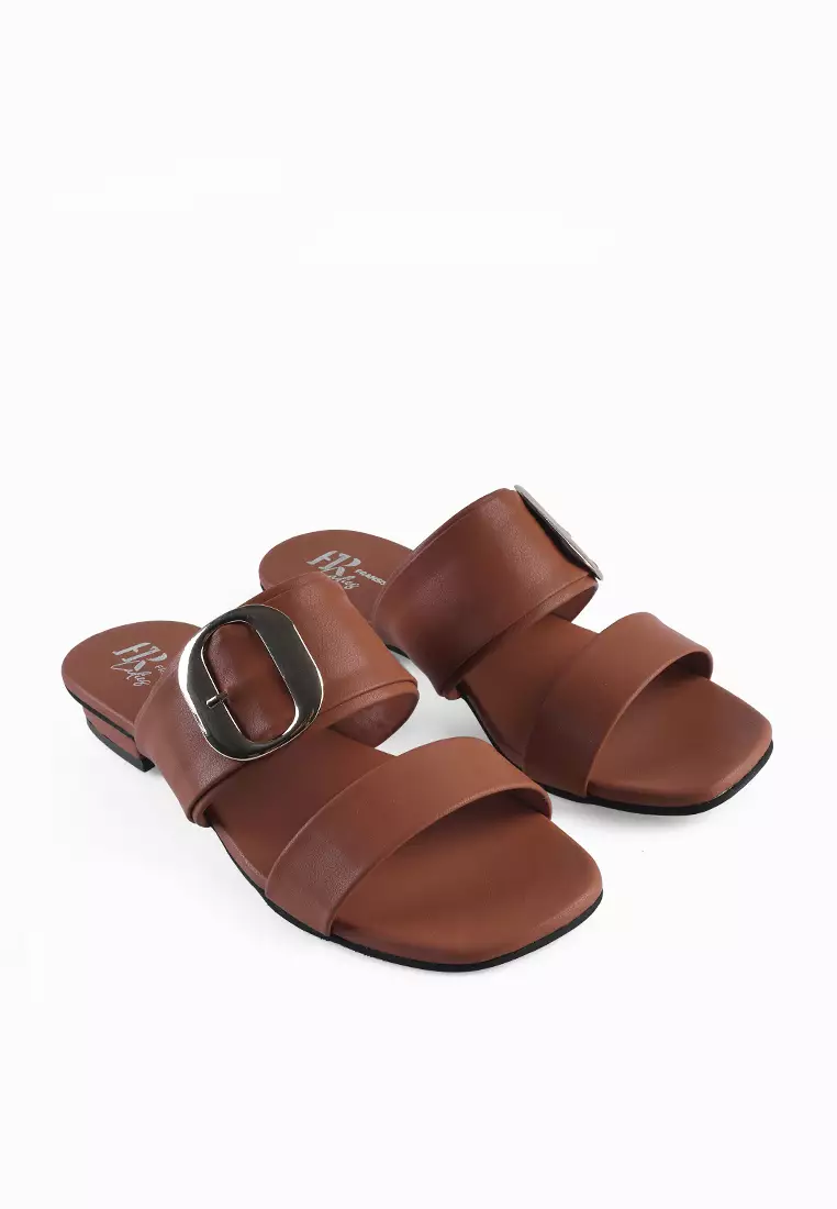 Sandal Slip On Wanita L.Inez 02  - Fransisca Renaldy