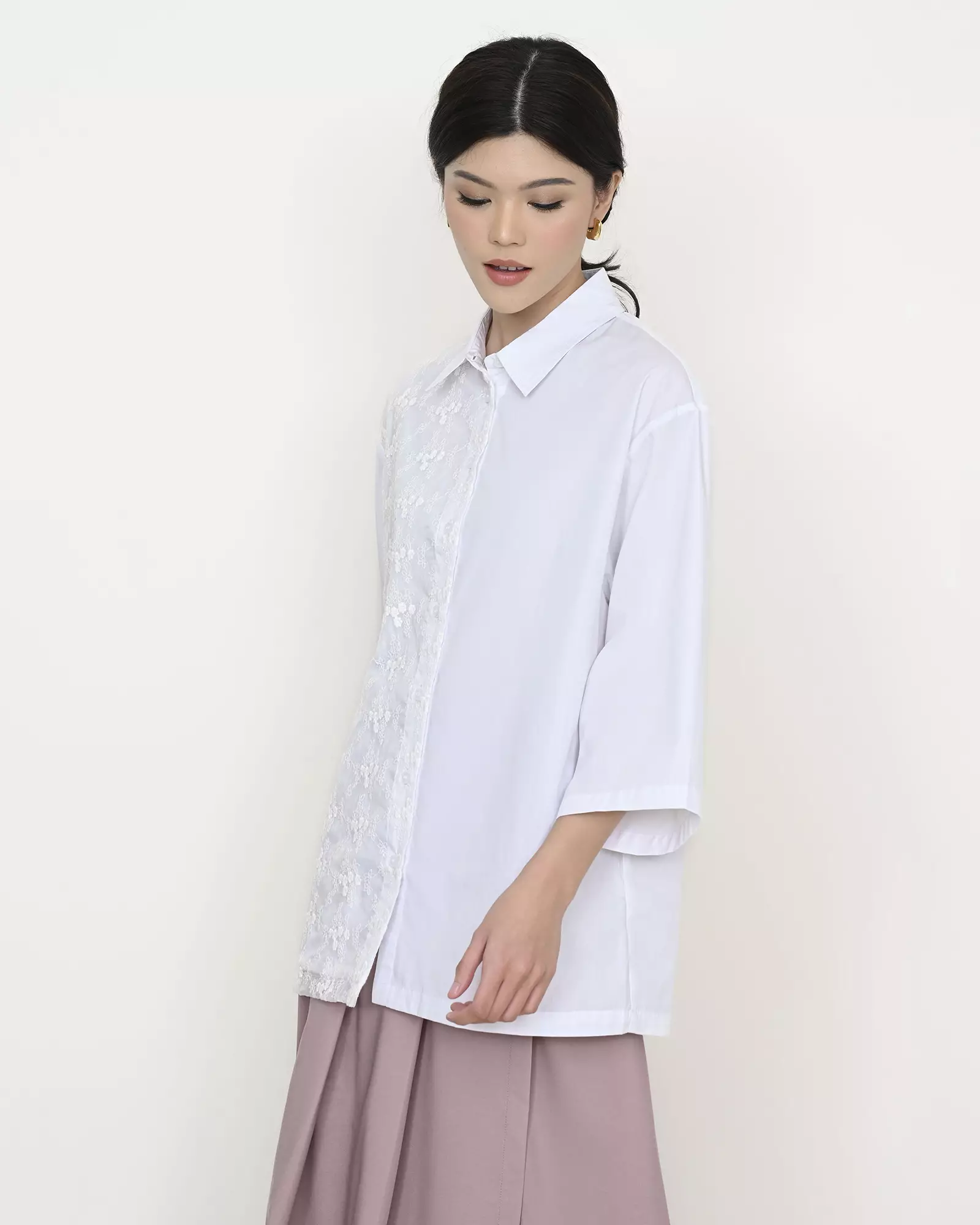Geulis.id SKYLAR SHIRT - White
