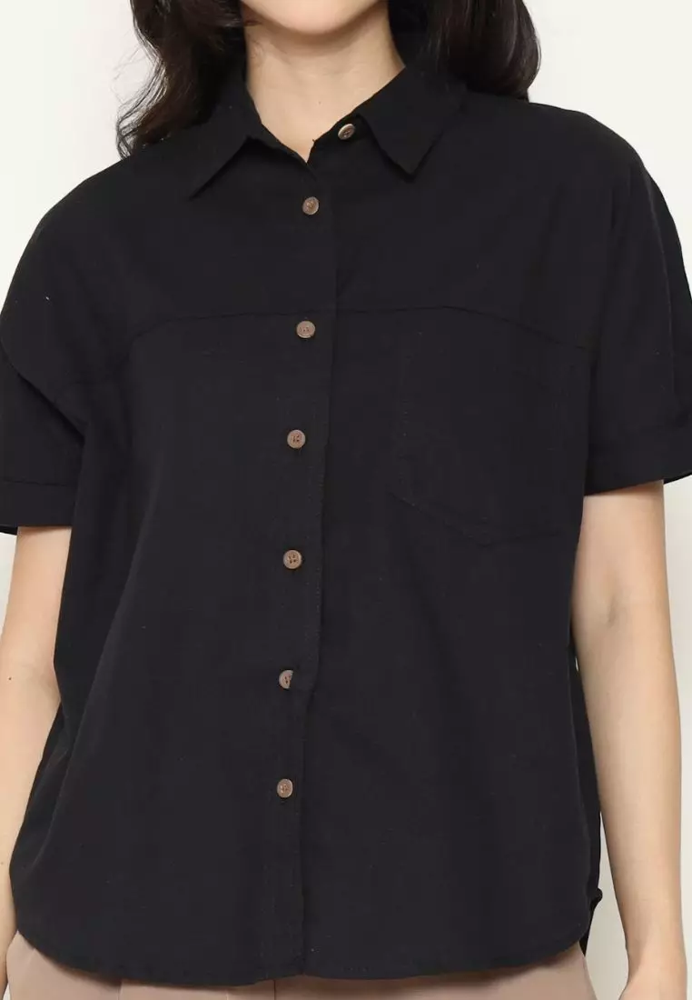 Urban Exchange Kemeja Alisha Black - Kemeja Hitam Lengan Pendek