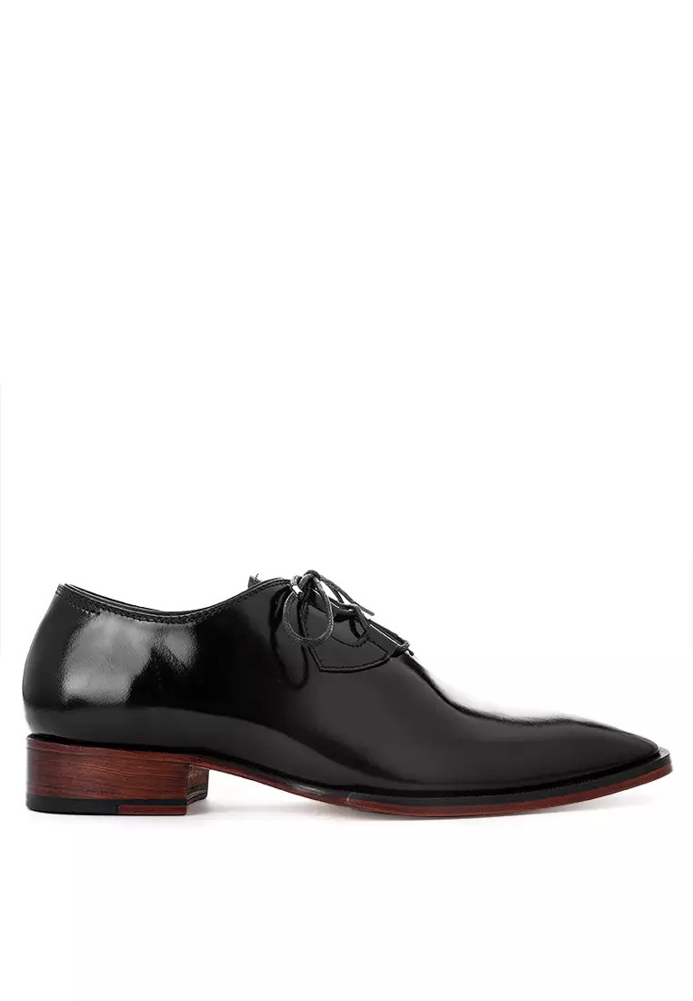 Balfour Black Oxford Shoes