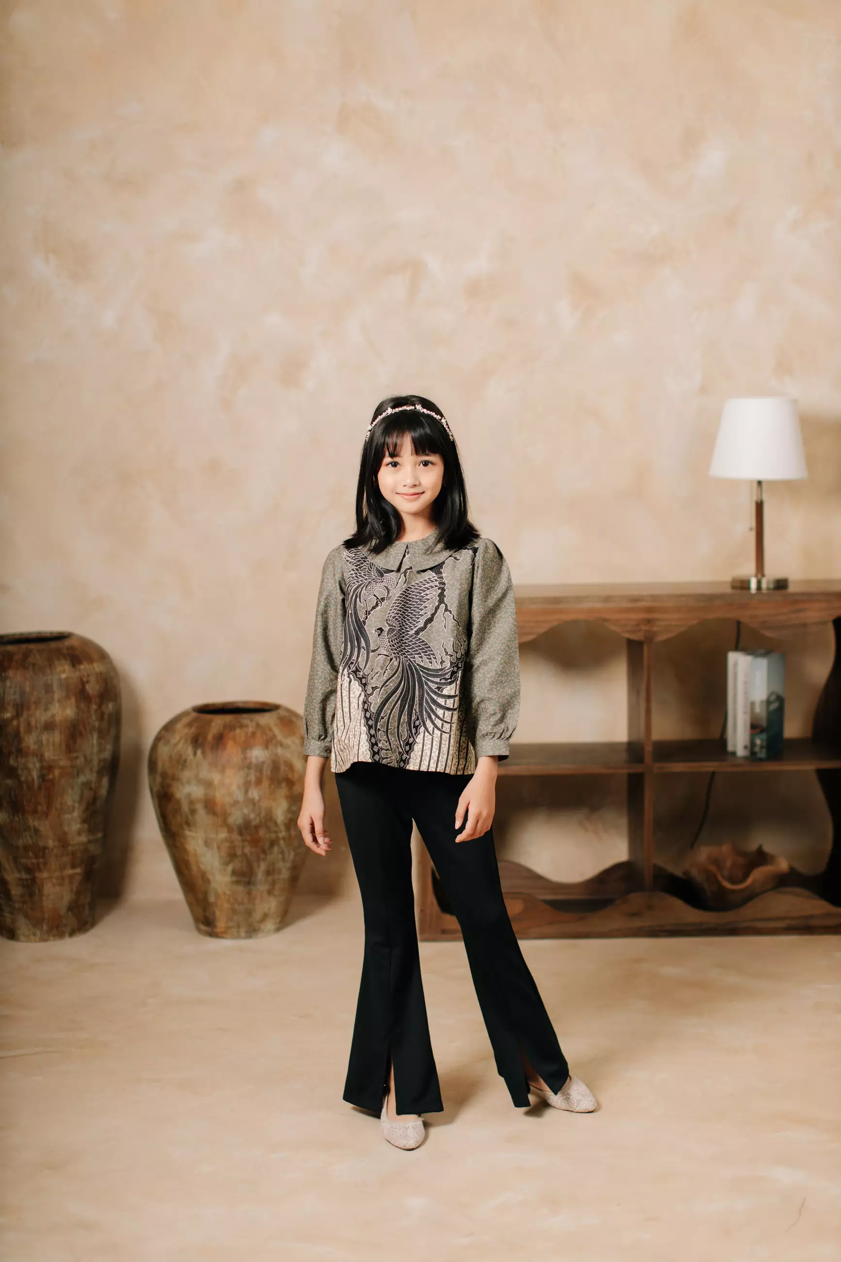 Atmara Grey Blouse Batik Anak Wanita Lengan Panjang Katun