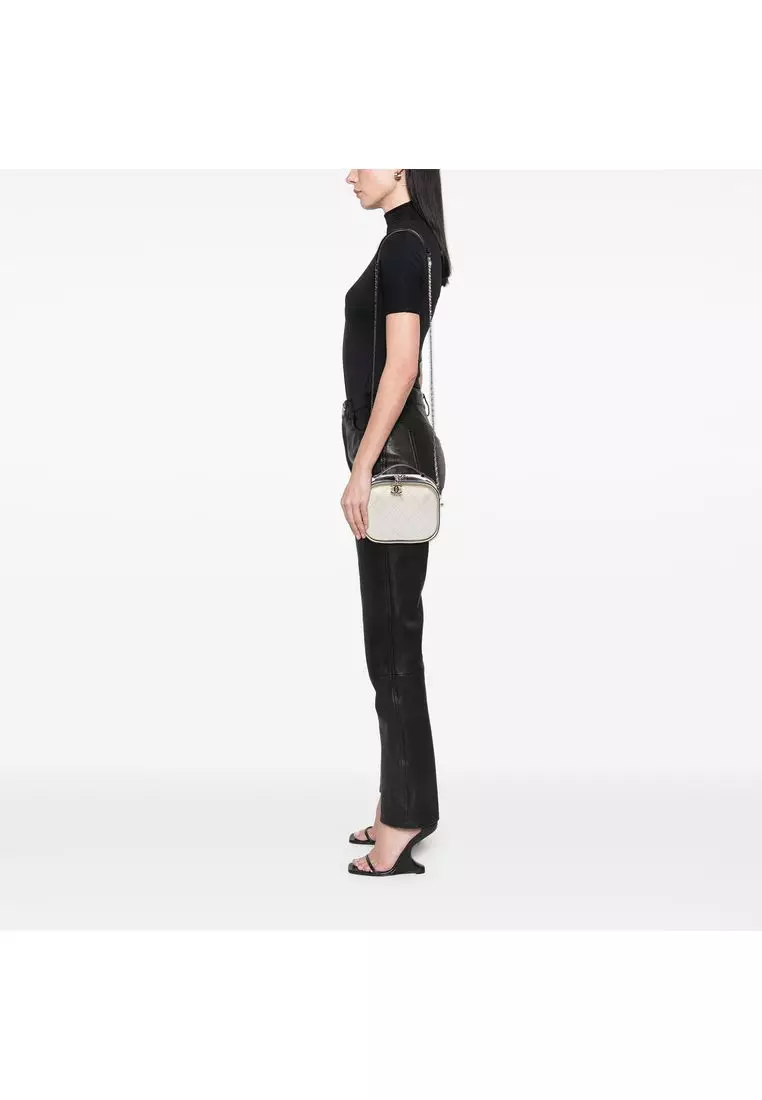 Pre-Loved Chanel Small Cc Crumpled Calfskin Vanity Case