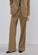 Medium Brown
