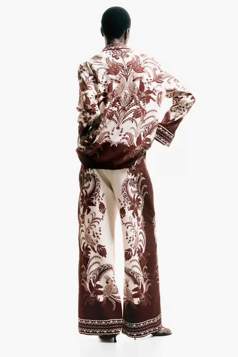Printed pull-on trousers