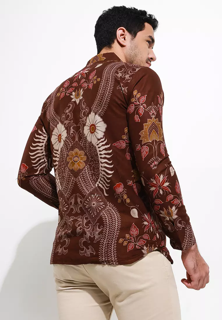 Banowati Coklat Kemeja Batik Pria Premium Slimfit Modern Lengan Panjang