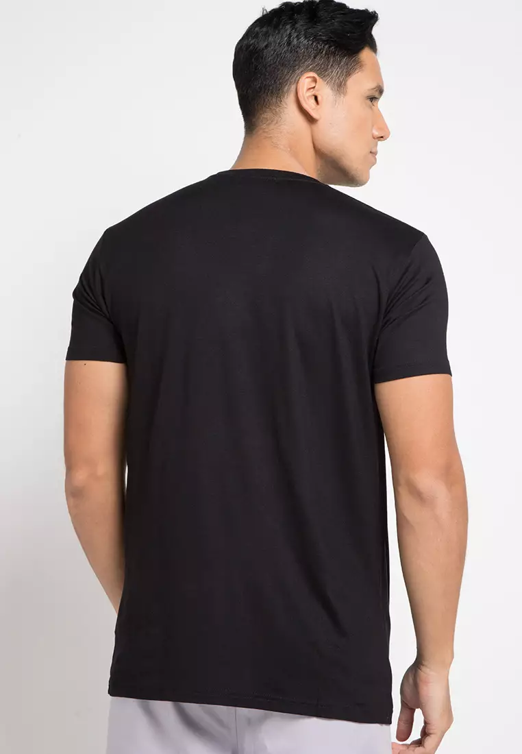 Nade NT242 nade on white T-shirt anti kusut Hitam