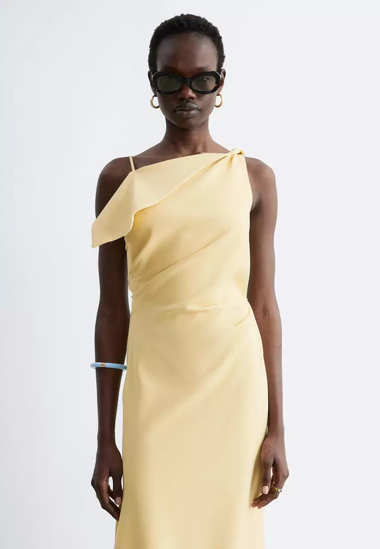 Twist-Strap Maxi Dress