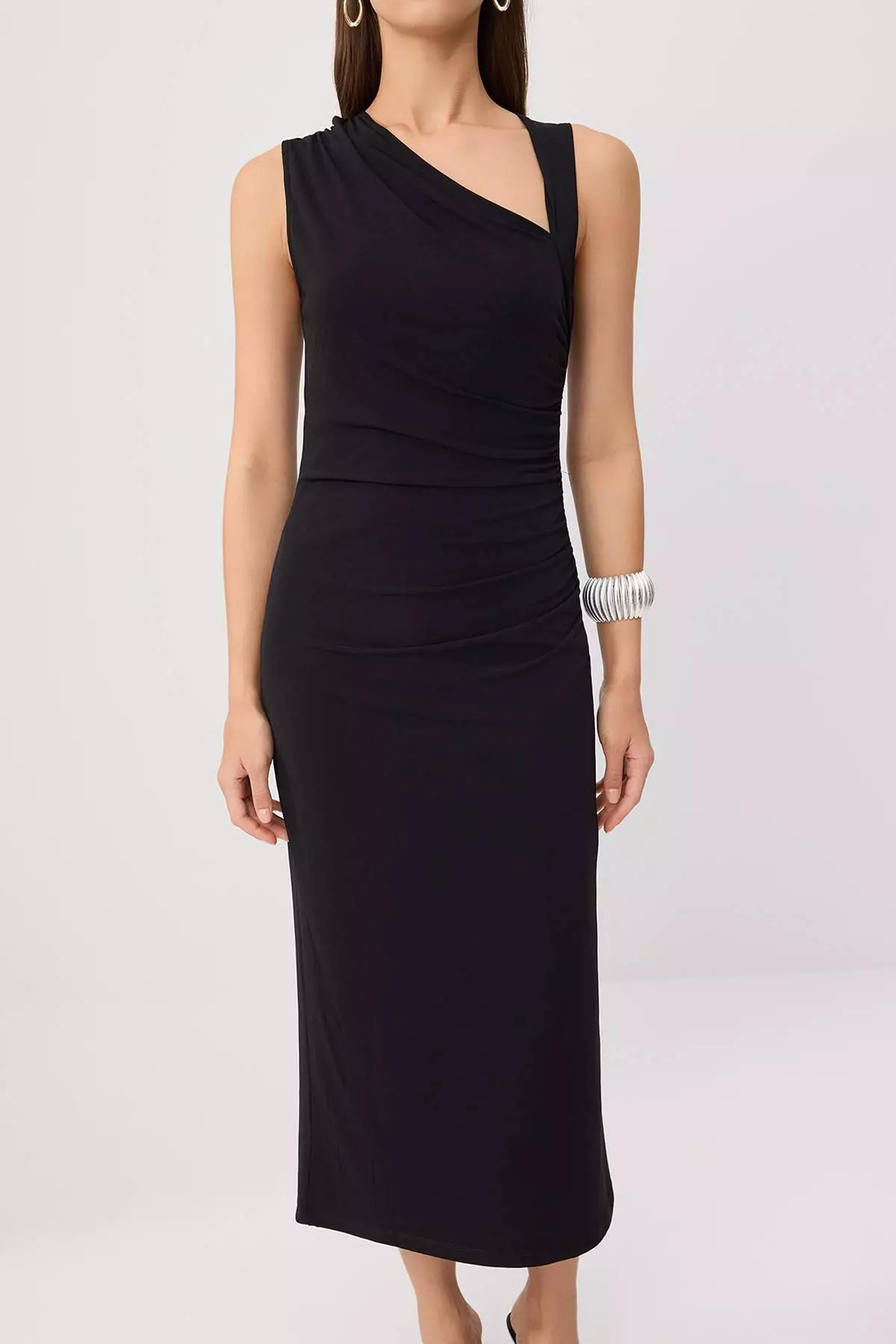 Black Bodycon Asymmetrical Collar Sleeveless Shirred Midi Stretchy Knitted Dress Twoss26El01062