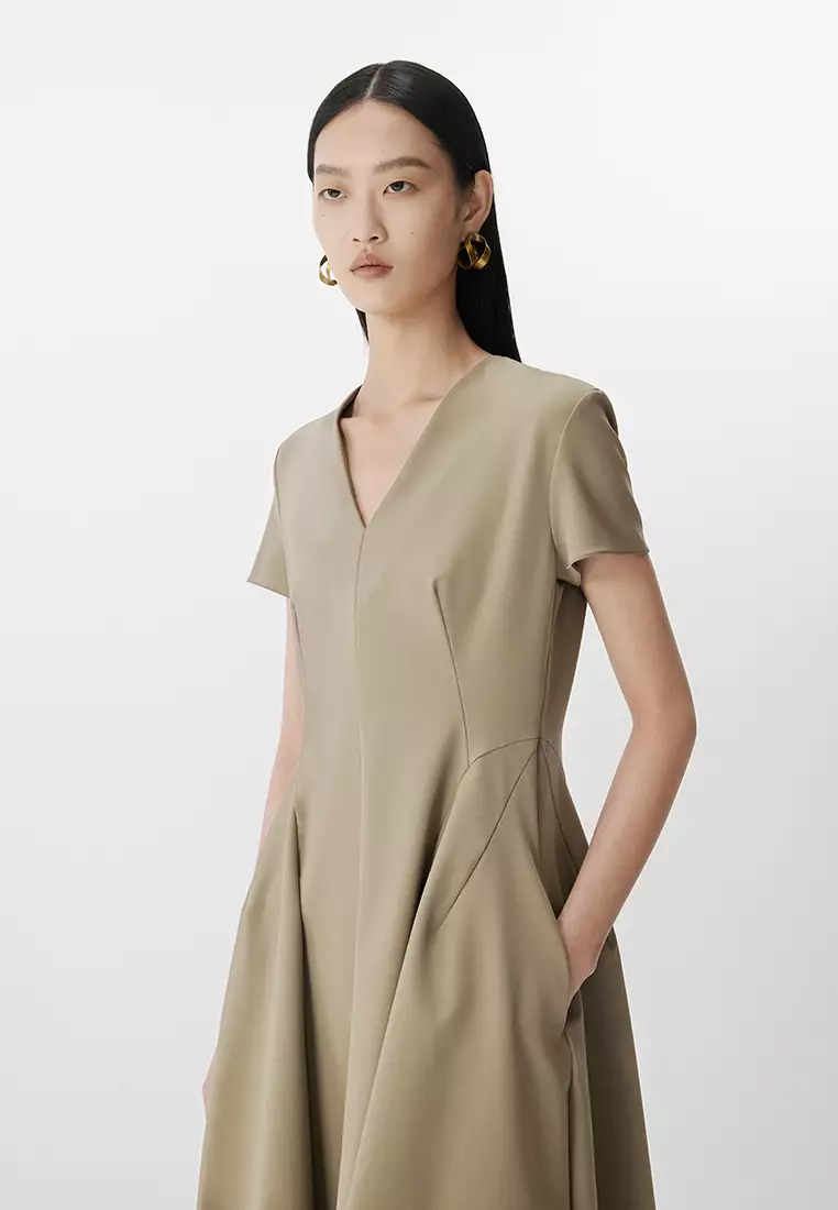 S-Line short-sleeved dress