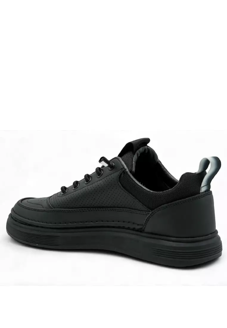 Men Lace Up Lifestyle Sneakers - 240421095