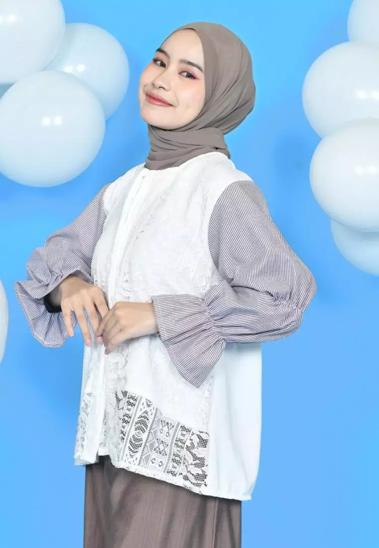 Seika Lace Top - Bw - Stripe Coffee M18223 R16S1