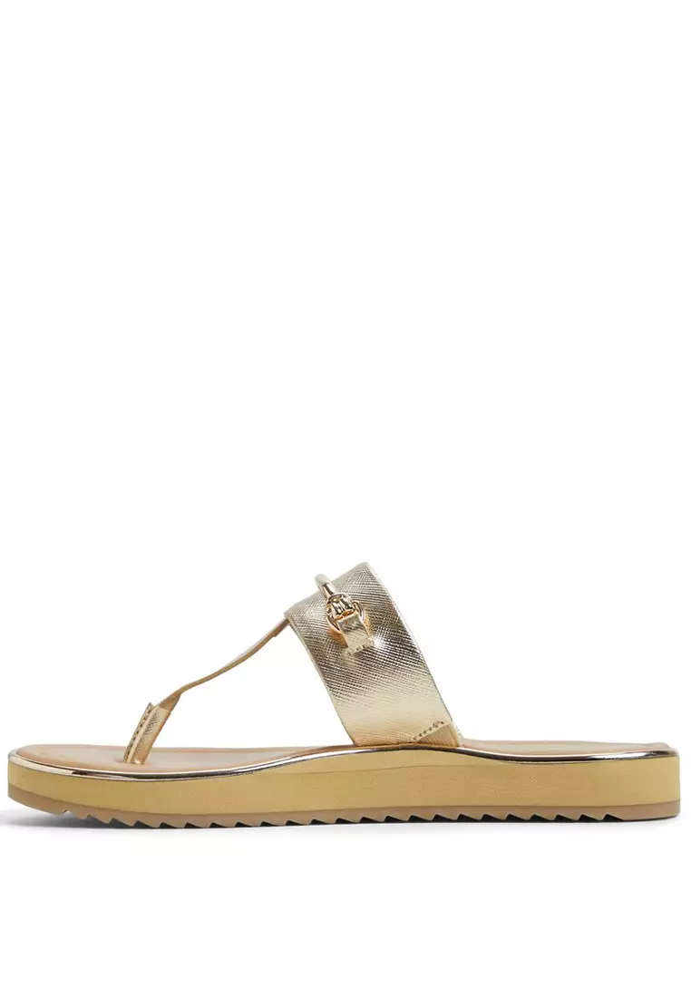 Lobredanten T-Strap Sandals