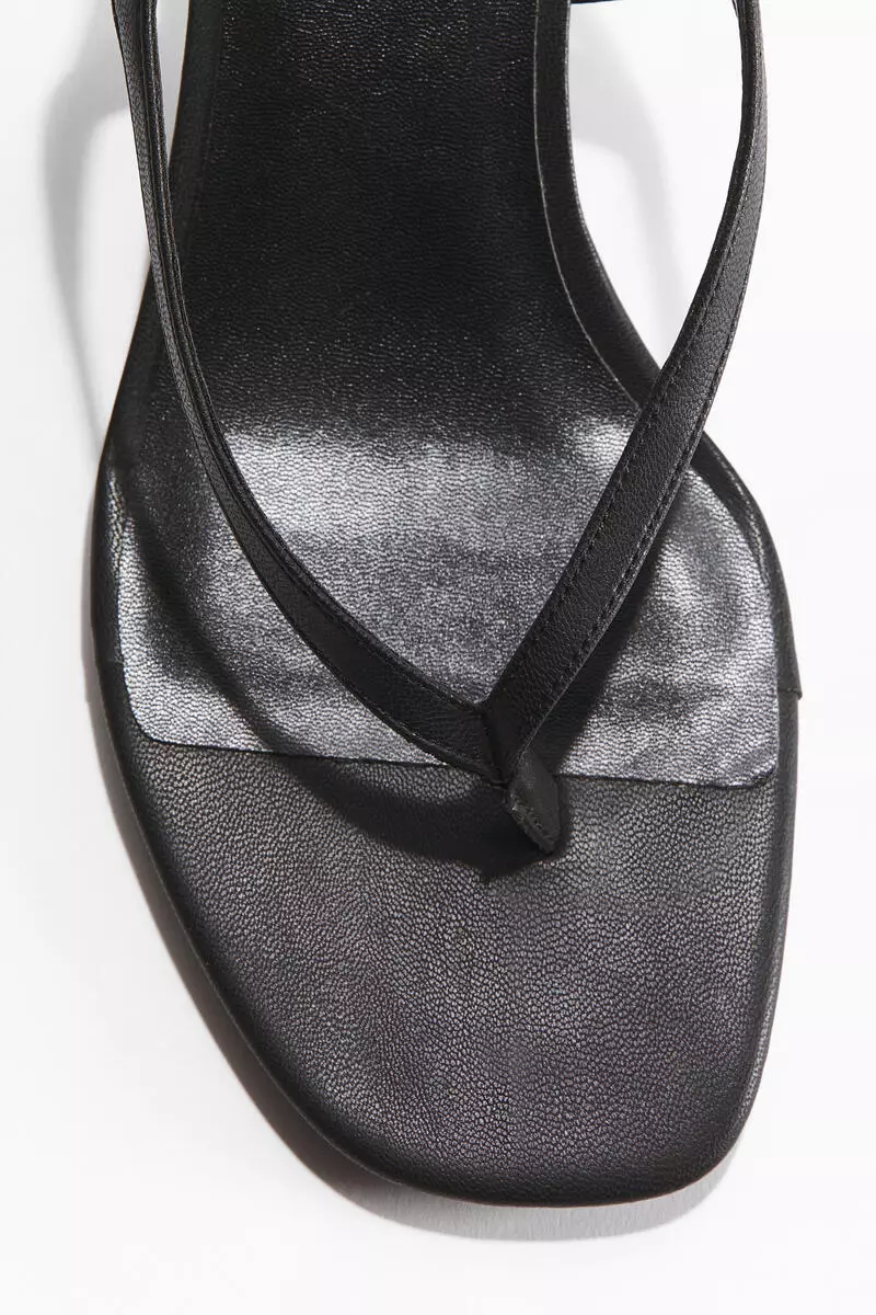 Kitten-heeled sandals
