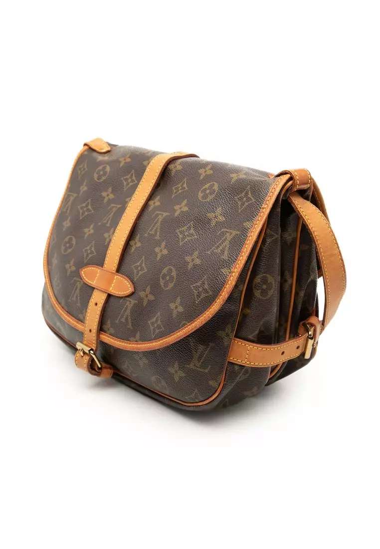 Pre-Loved Louis Vuitton Monogram Saumur 30