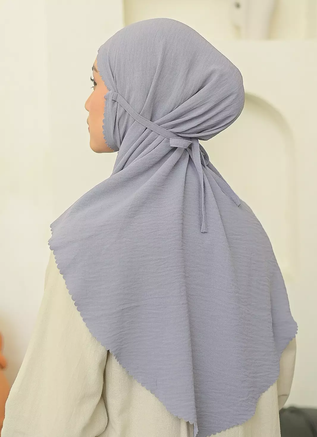 Biyya Instan Lasercut (Bergo Crinkle) Dove Grey