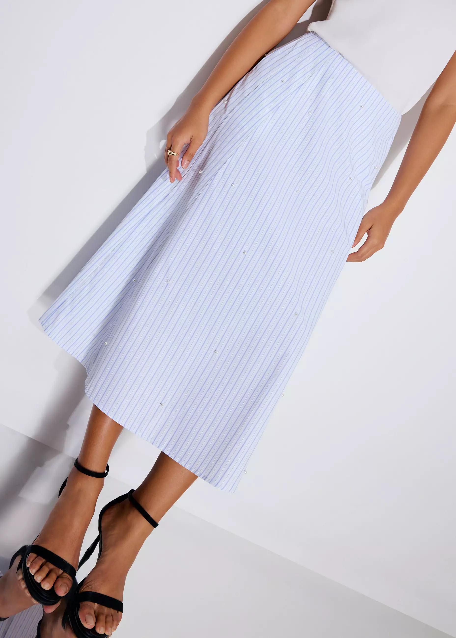 Rok Wanita - Pearl Embellished Pinstripe Flare Midaxi Skirt