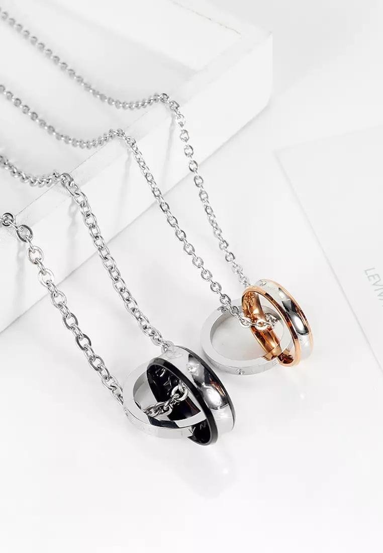 Couples Pendant Necklace Set