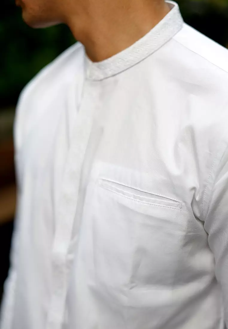 OXCON Kemeja Tangan Panjang koko bordir embrodiery collarless shirt White