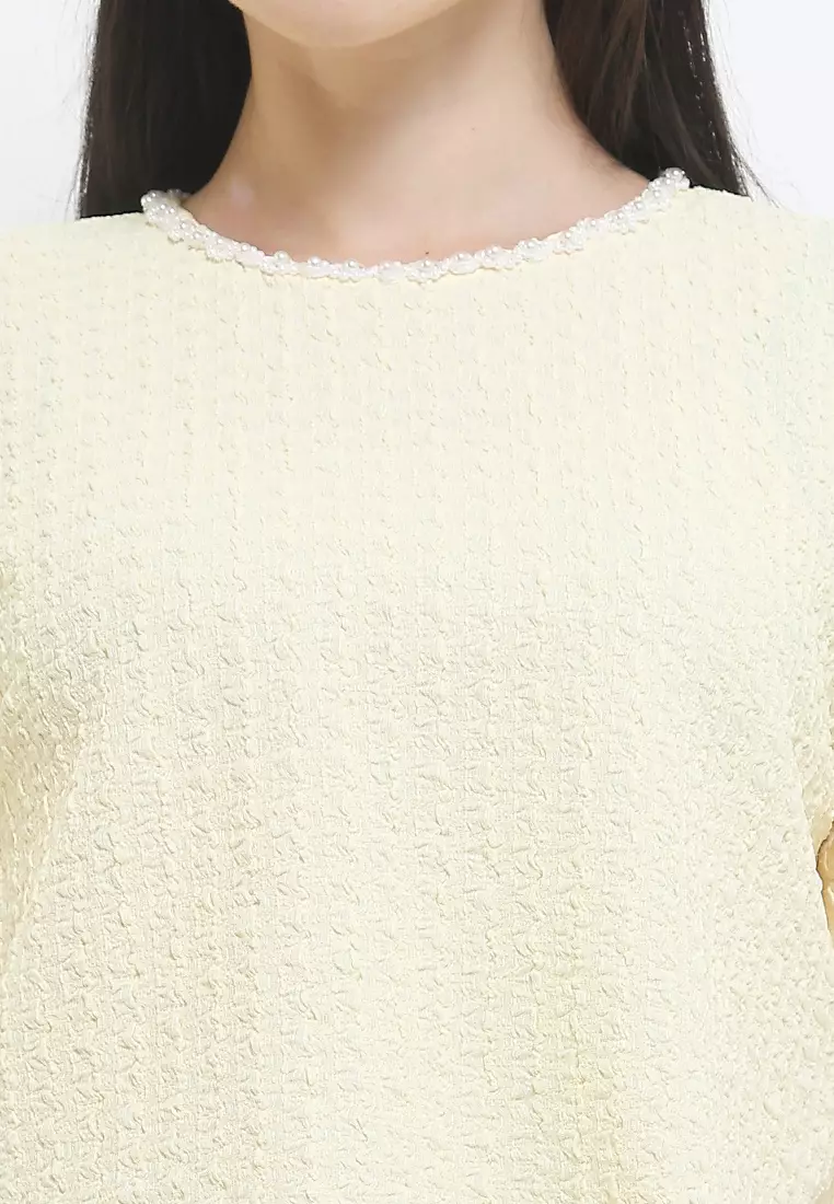 S/S Embellished Textured Blouse