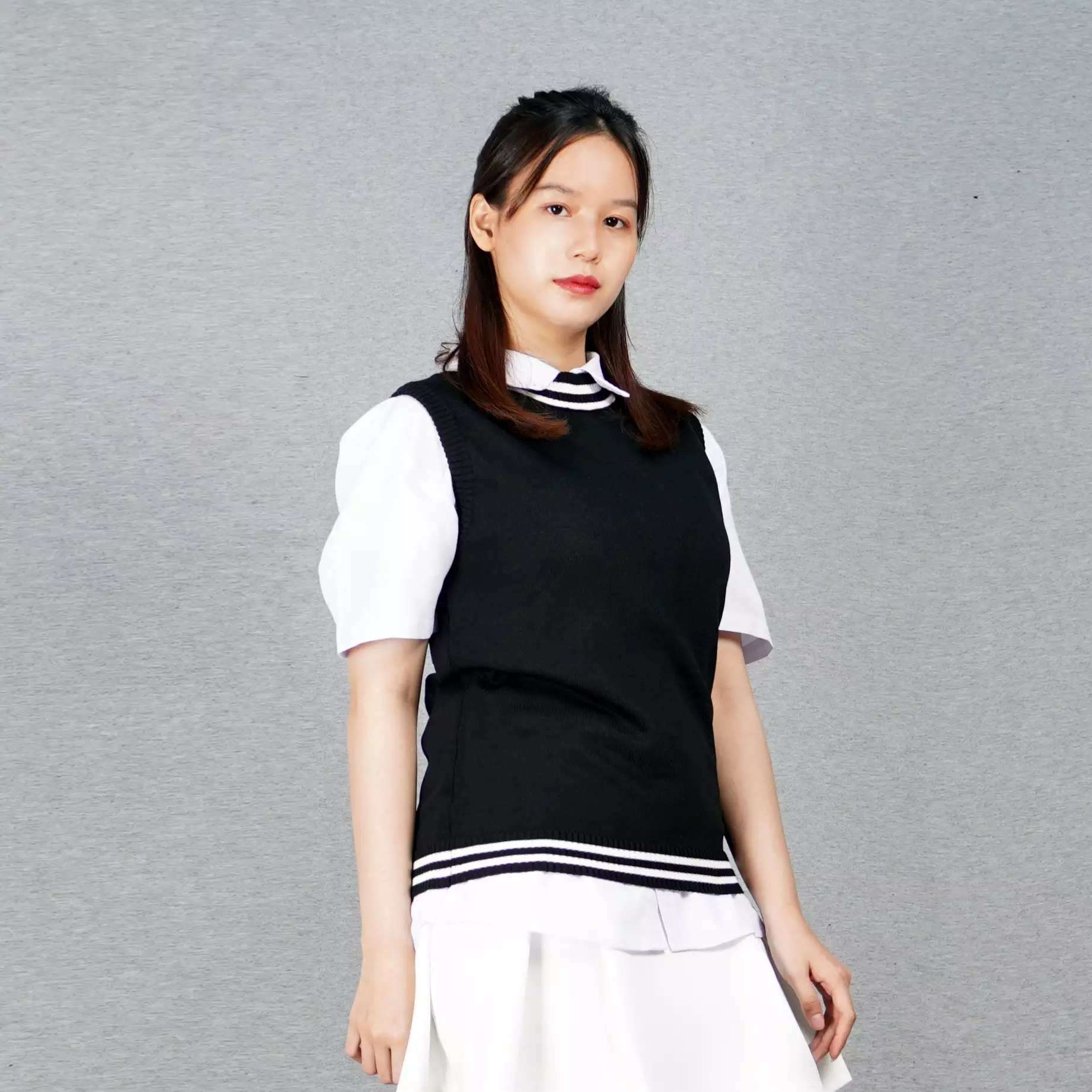 OLIVER Knit Vest O Neck Rompi Rajut Leher O Vest Korean Style - HITAM