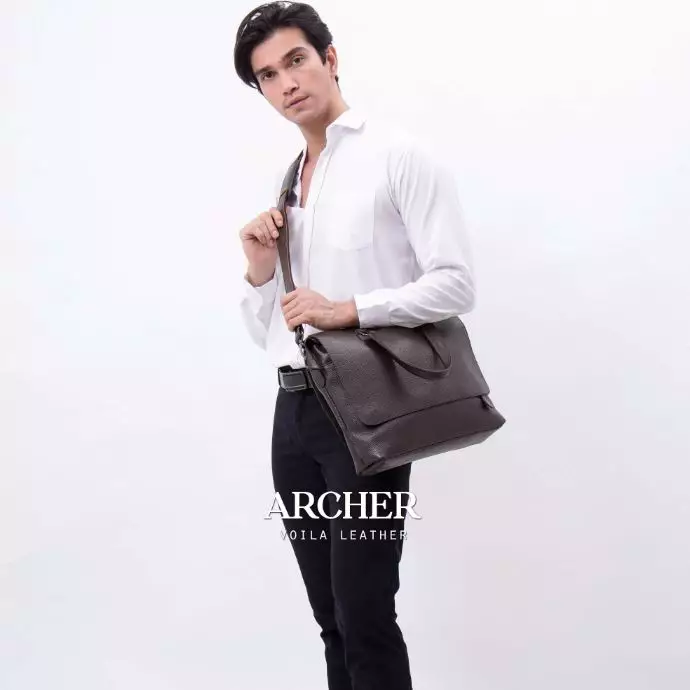 Tas Laptop Kulit Asli Voila Archer Brown