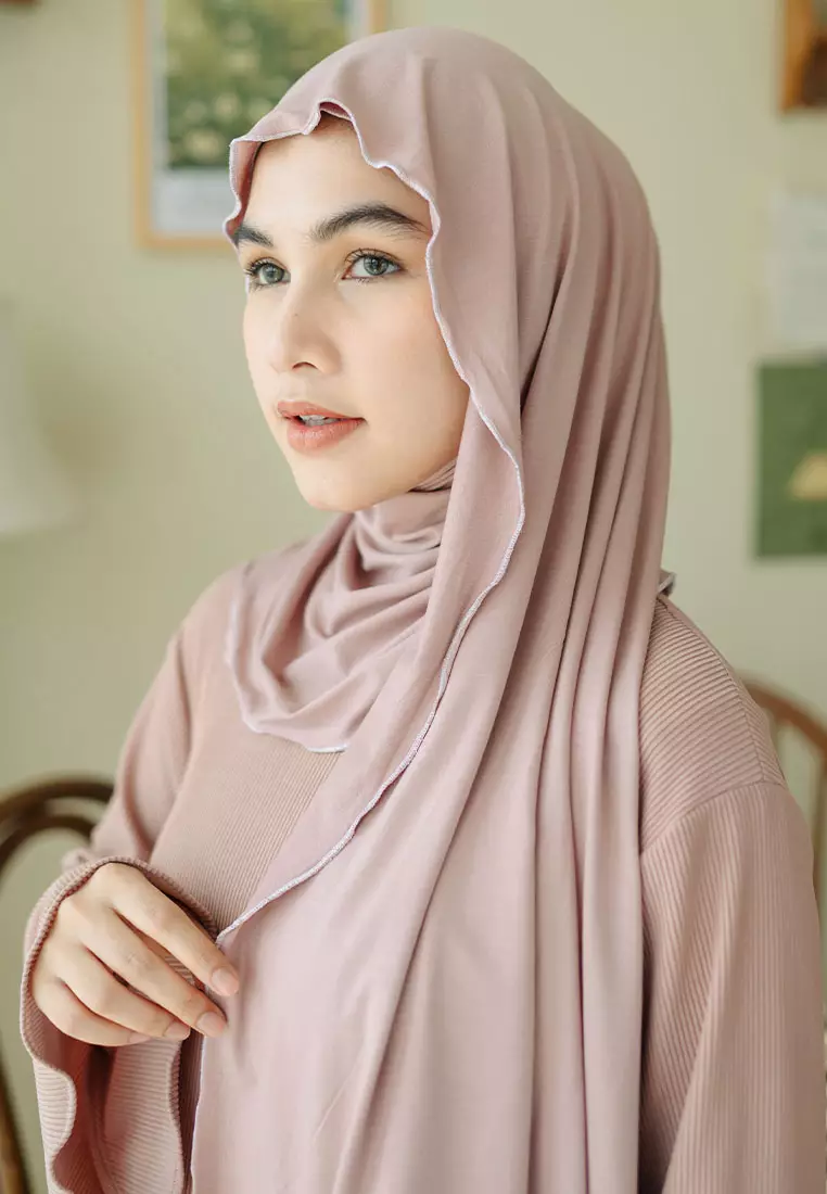 Jemma Shawl Nude Cream