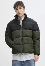 Rosin/Detail: Black Blocking