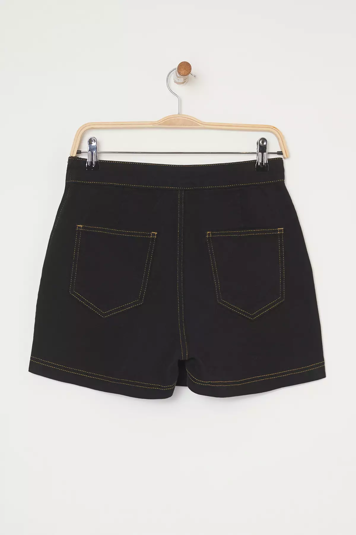 Black Double Breasted Normal Waist Mini Denim Shorts Skirt TWOSS25SR00046