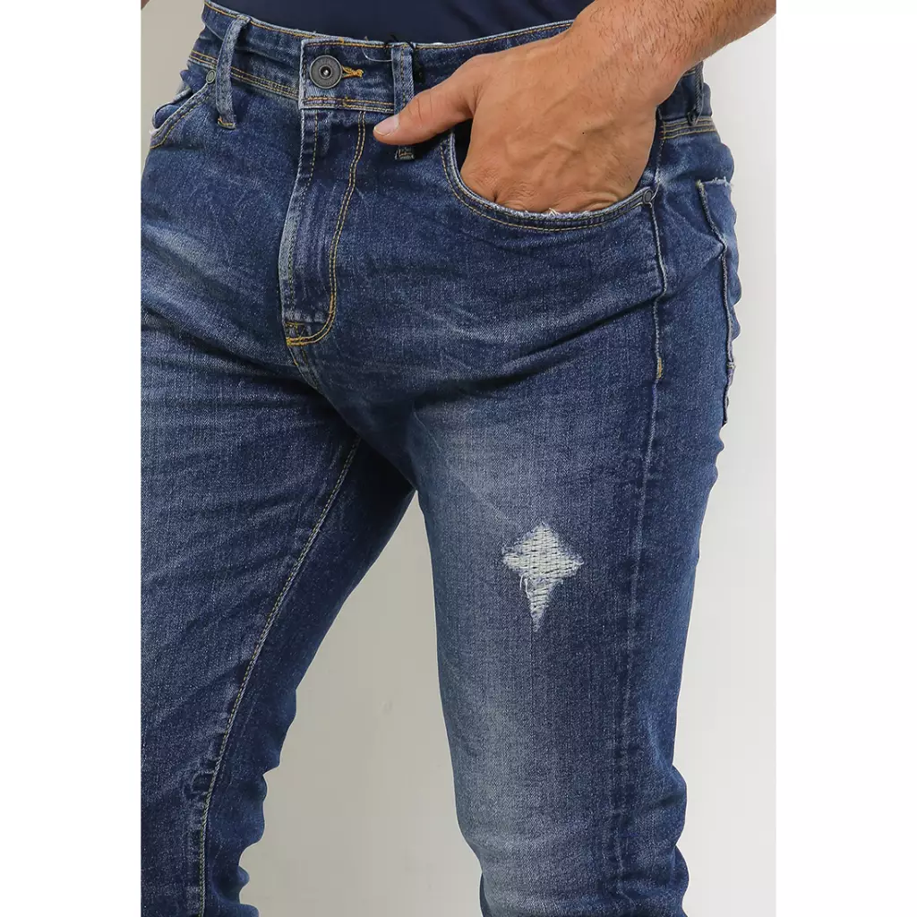 TRIPLE Celana Jeans Stretch Slim Fit (338 828 02 BWB)