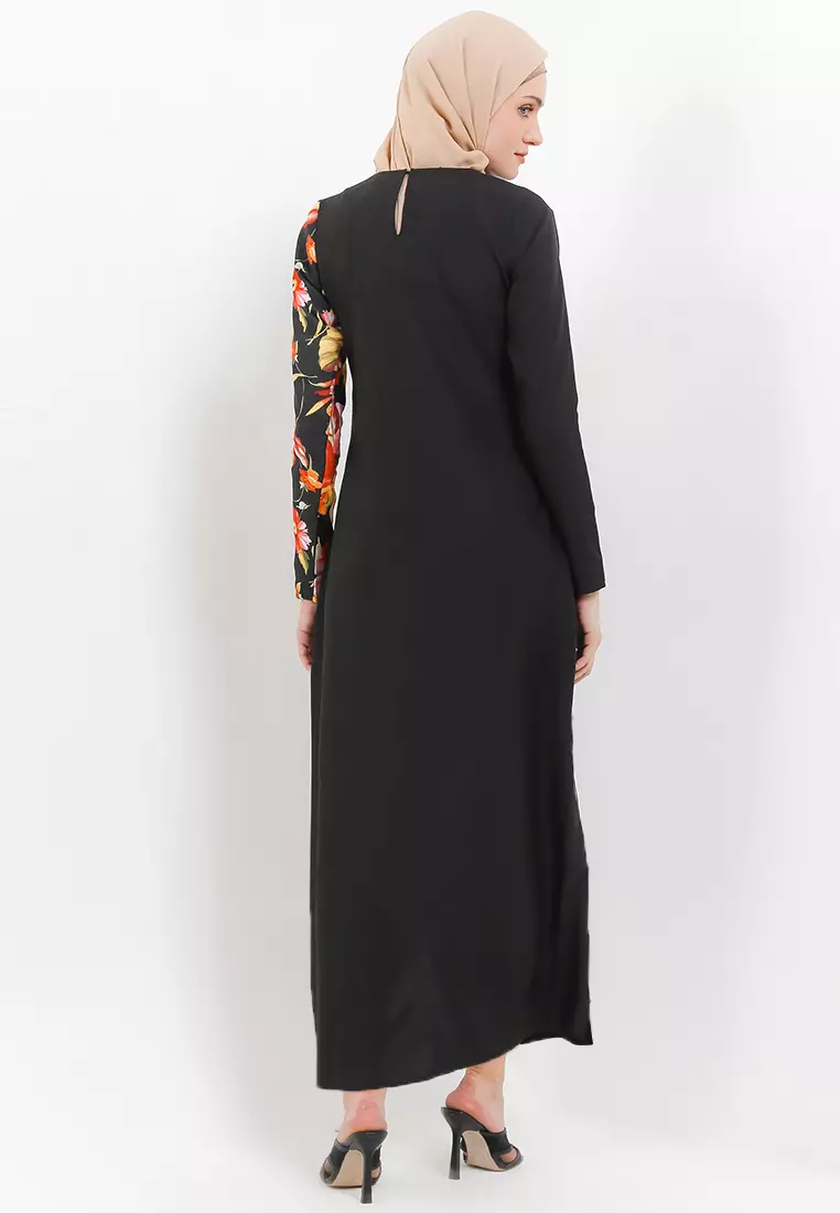 Sumira Dress In Red Black Floral Print