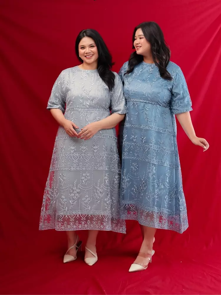 xtramiles Ladies  chantal dress blue