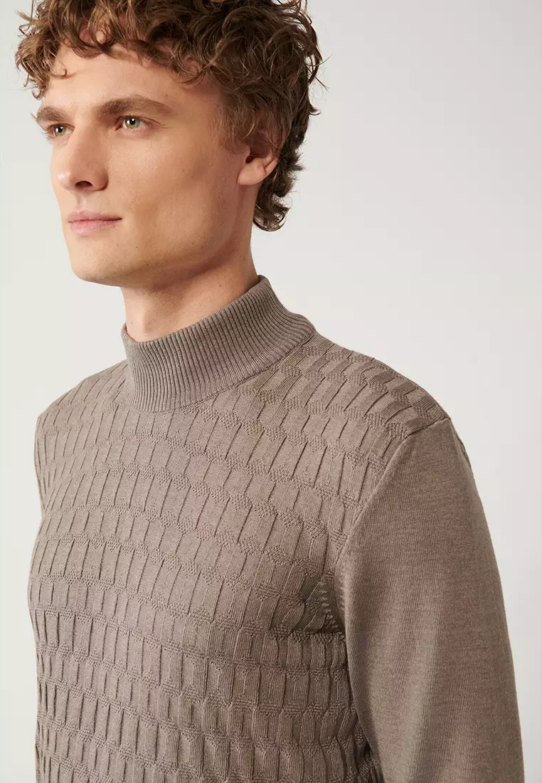 Textured Turtleneck Knitwear Sweater