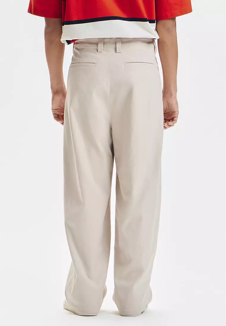Dress Code Baggy Fit Pleated Pants