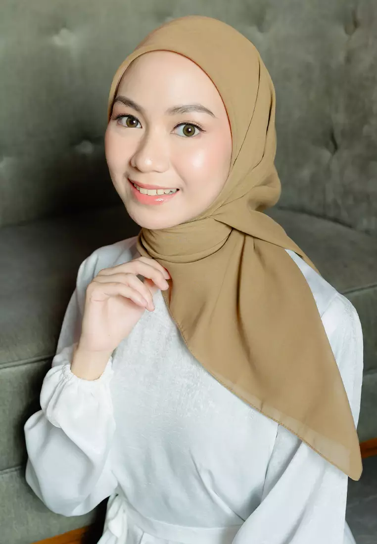 Mara Plain Paris Olive Sheen