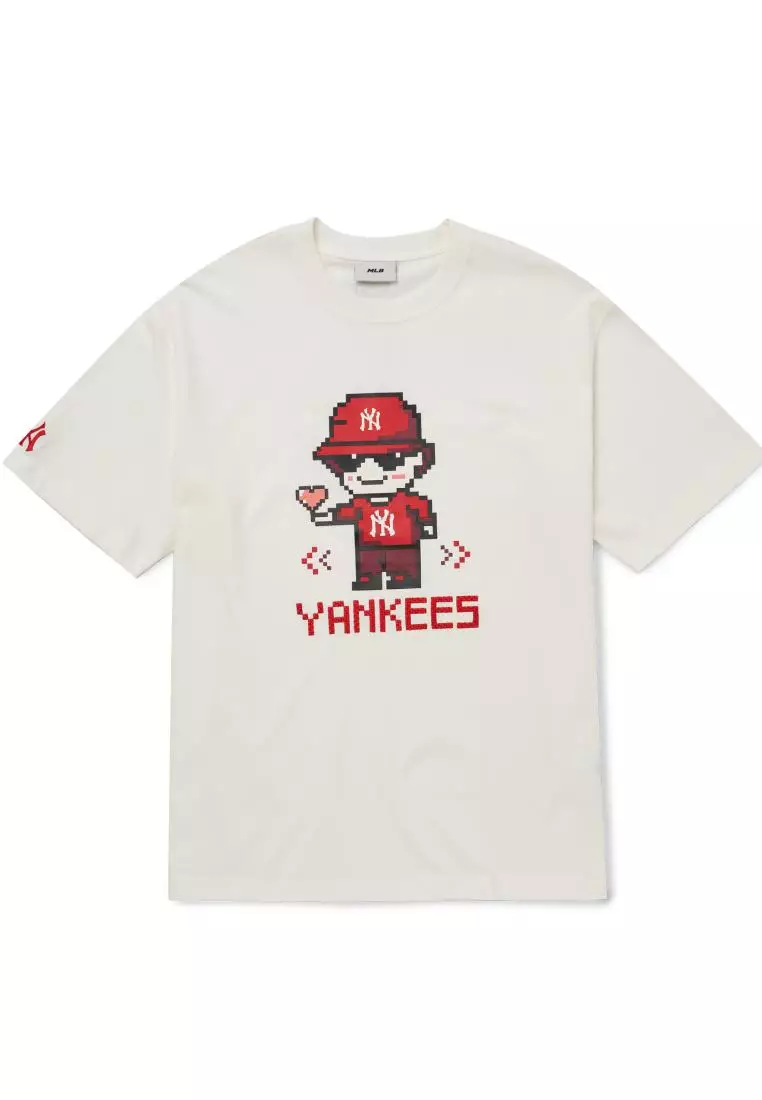 MLB PLAY PIXEL LETTERING NEW YORK YANKEES T-SHIRT