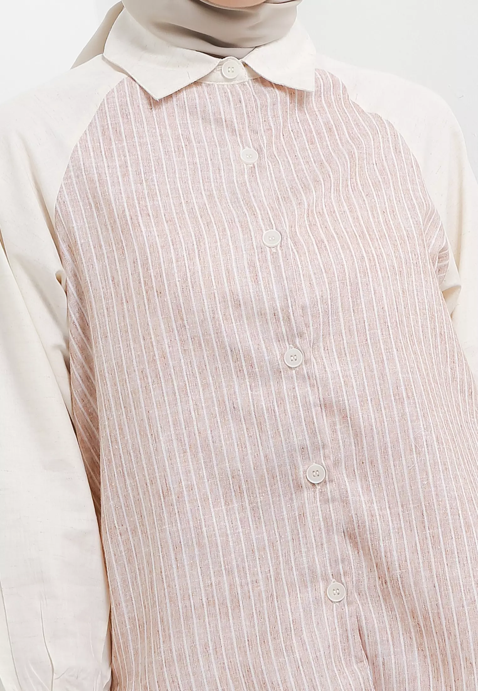 MFMW Azucena Atasan Blouse Brown Motif Salur