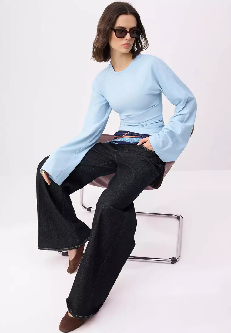Gathered Detailed Blouse