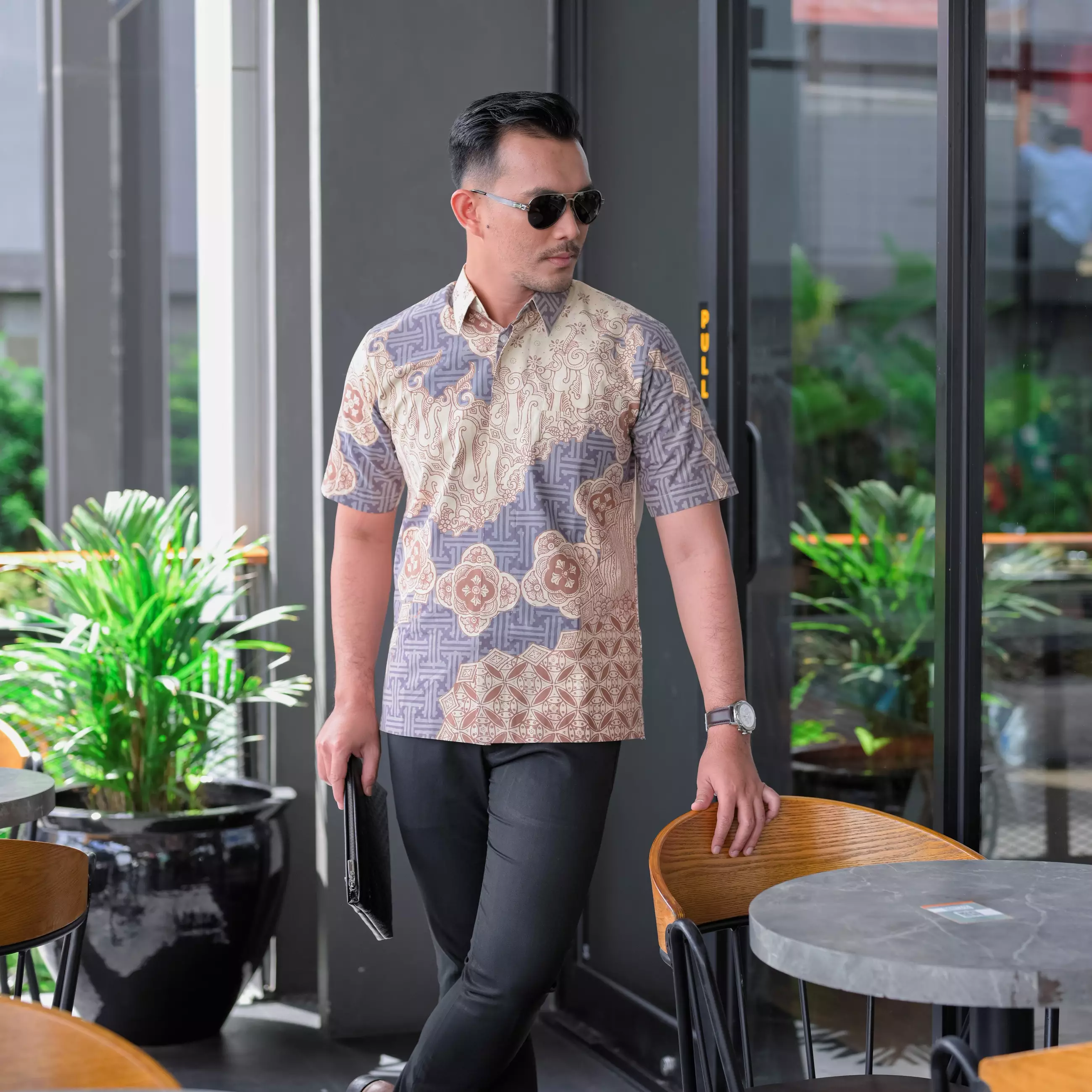 Hem Batik Arsyad Lengan Pendek Slimfit