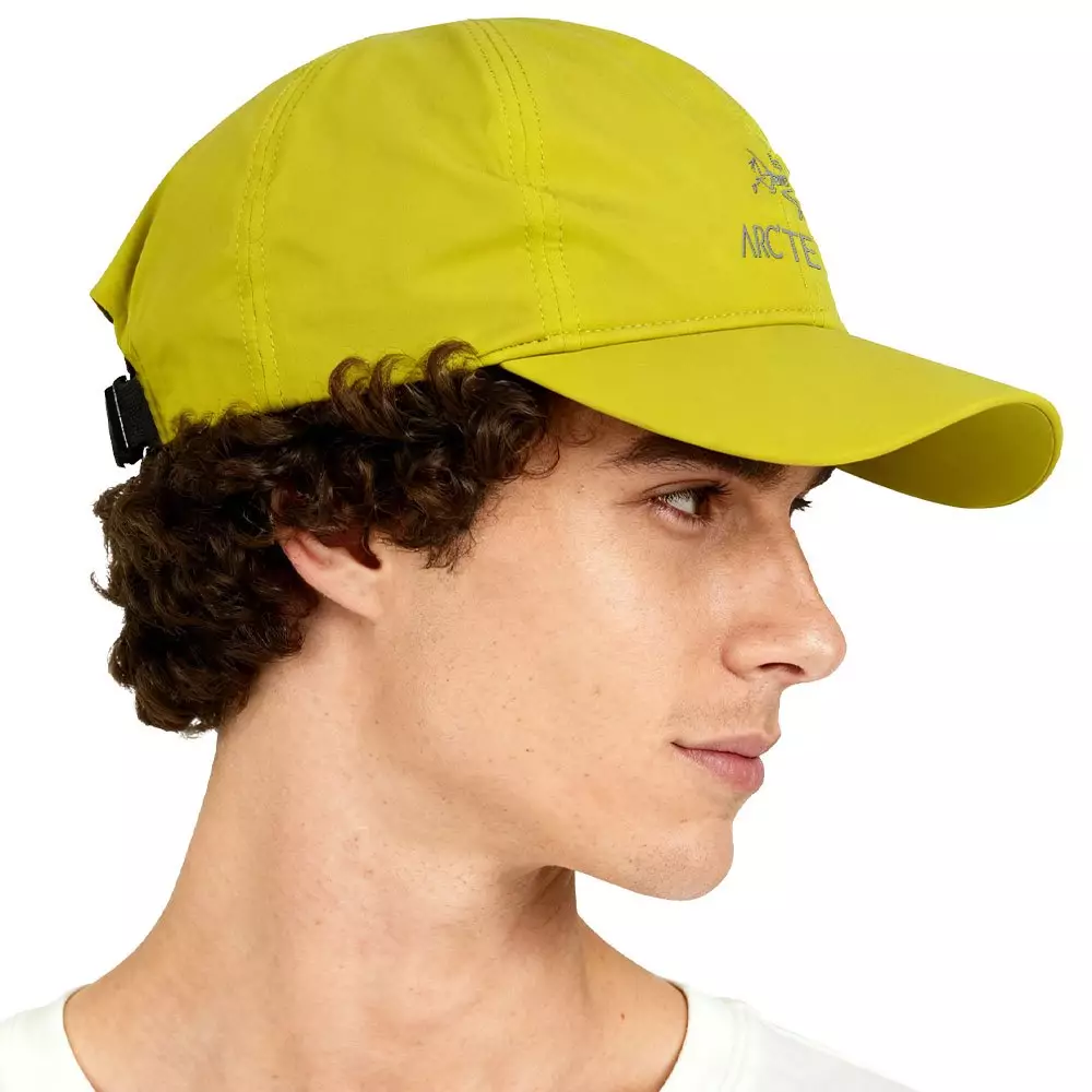 Arc’teryx Puncak Cap – Topi Baseball Outdoor Tahan Panas