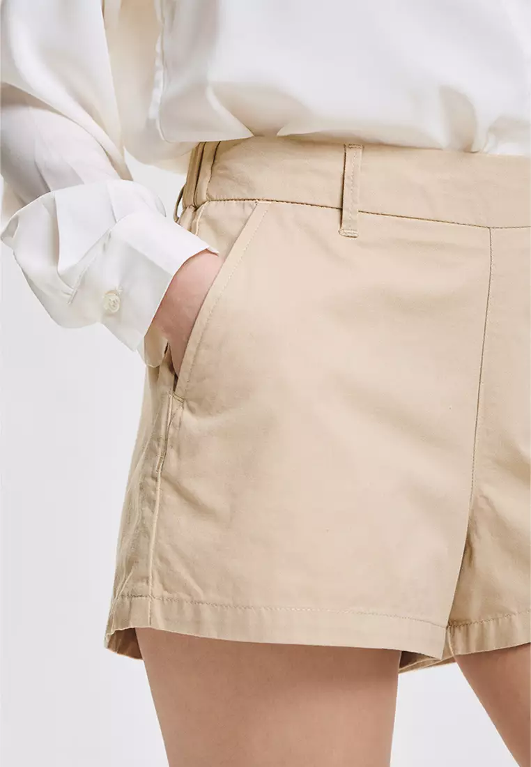 Essentials Easy Wear Shorts